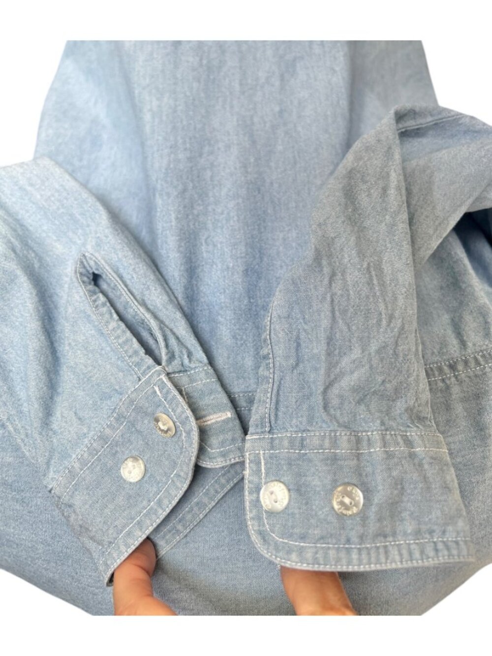 Rainforest Cafe Shirt Women's M Blue Button-Down Long Sleeve Embroidered - Picture 5 of 10